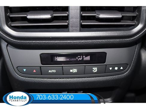 New 2025 Honda Pilot Touring image 28