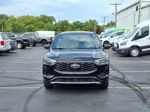 Certified 2024 Ford Escape ST-Line w/ Tech Pack #1 AWD/4WD image 8