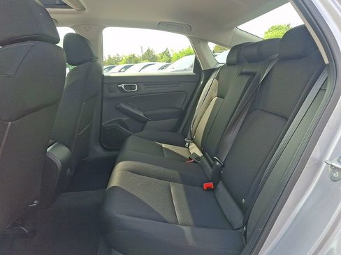 Used 2022 Honda Civic EX image 10