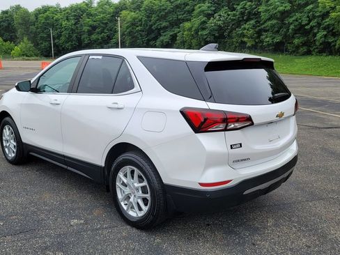 Used 2022 Chevrolet Equinox LT AWD/4WD image 9