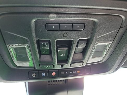 Used 2022 GMC Sierra 1500 Denali Ultimate image 12