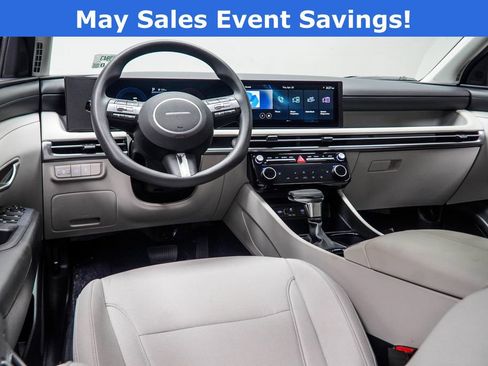 Used 2026 Hyundai Tucson SEL FWD image 16
