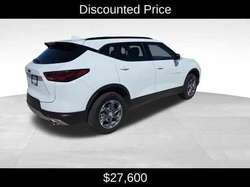 Used 2024 Chevrolet Blazer LT w/ Convenience Package image 3