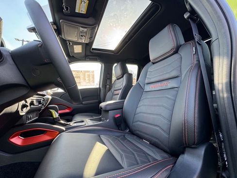 New 2026 Nissan Frontier PRO-4X w/ Pro Premium Package image 17