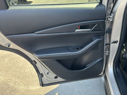 Used 2023 MAZDA CX-30 AWD 2.5 S w/ Select Package image 18