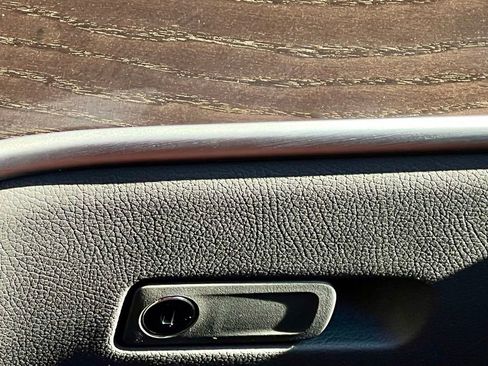 Certified 2026 Mercedes-Benz GLC 300 4MATIC image 27