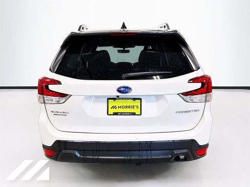 Used 2024 Subaru Forester Premium AWD/4WD image 6