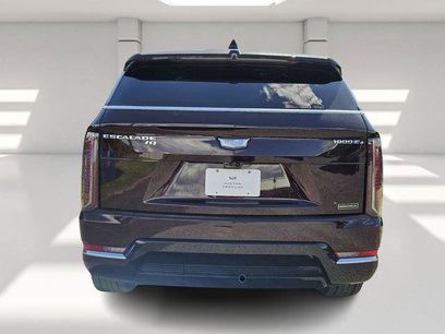 New 2025 Cadillac Escalade IQ Luxury 2