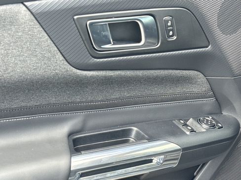 Used 2025 Ford Mustang GT image 25