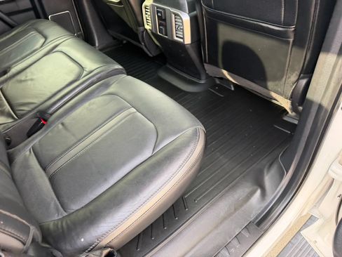 Used 2015 Ford F150 Platinum w/ Trailer Tow Package AWD/4WD image 78