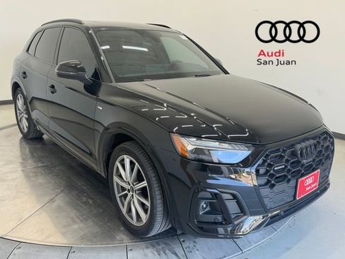 Used 2023 Audi Q5 e Prestige w/ Prestige Package AWD/4WD image 1