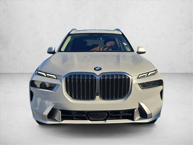 Used 2025 BMW X7 xDrive40i w/ Executive Package AWD/4WD image 2