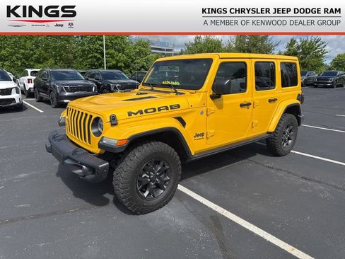 Used 2018 Jeep Wrangler Unlimited Sahara w/ Quick Order Package 24M Moab AWD/4WD image 1