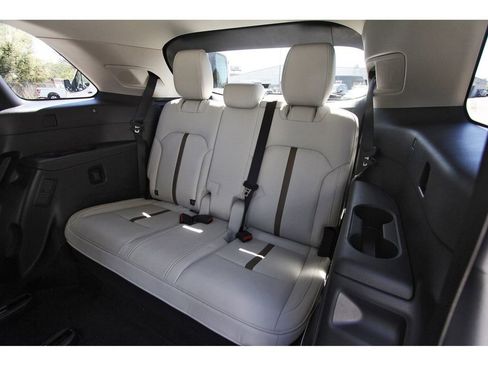 New 2026 MAZDA CX-90 Plug-In Hybrid w/ Premium Plus image 11