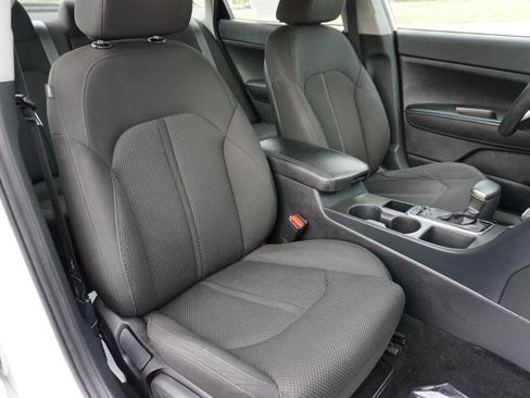 Used 2020 Kia Optima LX FWD image 22