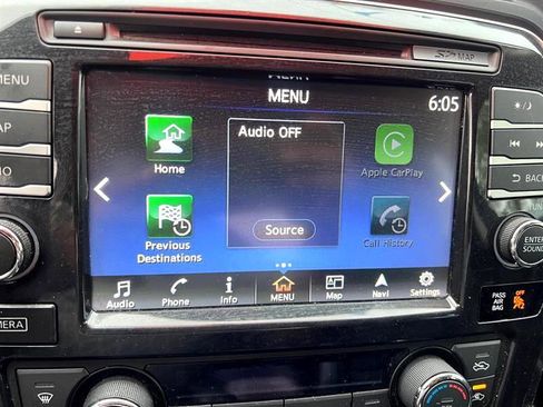 Used 2017 Nissan Maxima 3.5 SL image 28