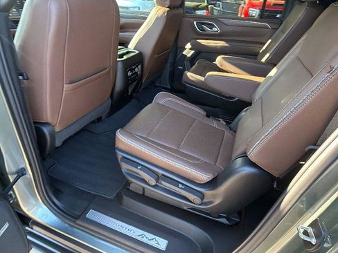 Certified 2024 Chevrolet Suburban High Country w/ Max Trailering Package image 21