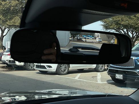 Used 2025 Honda HR-V LX image 26