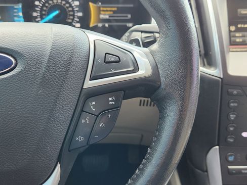 Used 2015 Ford Edge Titanium w/ Equipment Group 301A image 32