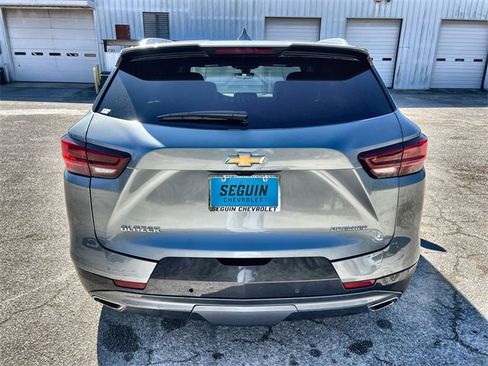 Certified 2025 Chevrolet Blazer Premier w/ Driver Confidence II Package image 31