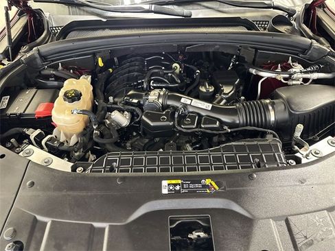 Used 2023 Jeep Grand Cherokee Laredo w/ Luxury Tech Group I image 29