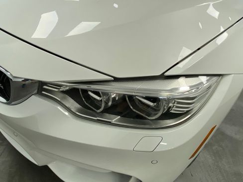 Used 2016 BMW M4 Convertible RWD image 20