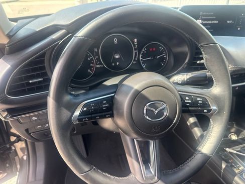 Used 2025 MAZDA MAZDA3 s FWD image 18