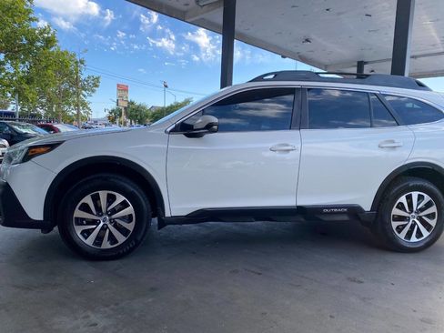 Used 2020 Subaru Outback Premium AWD/4WD image 7