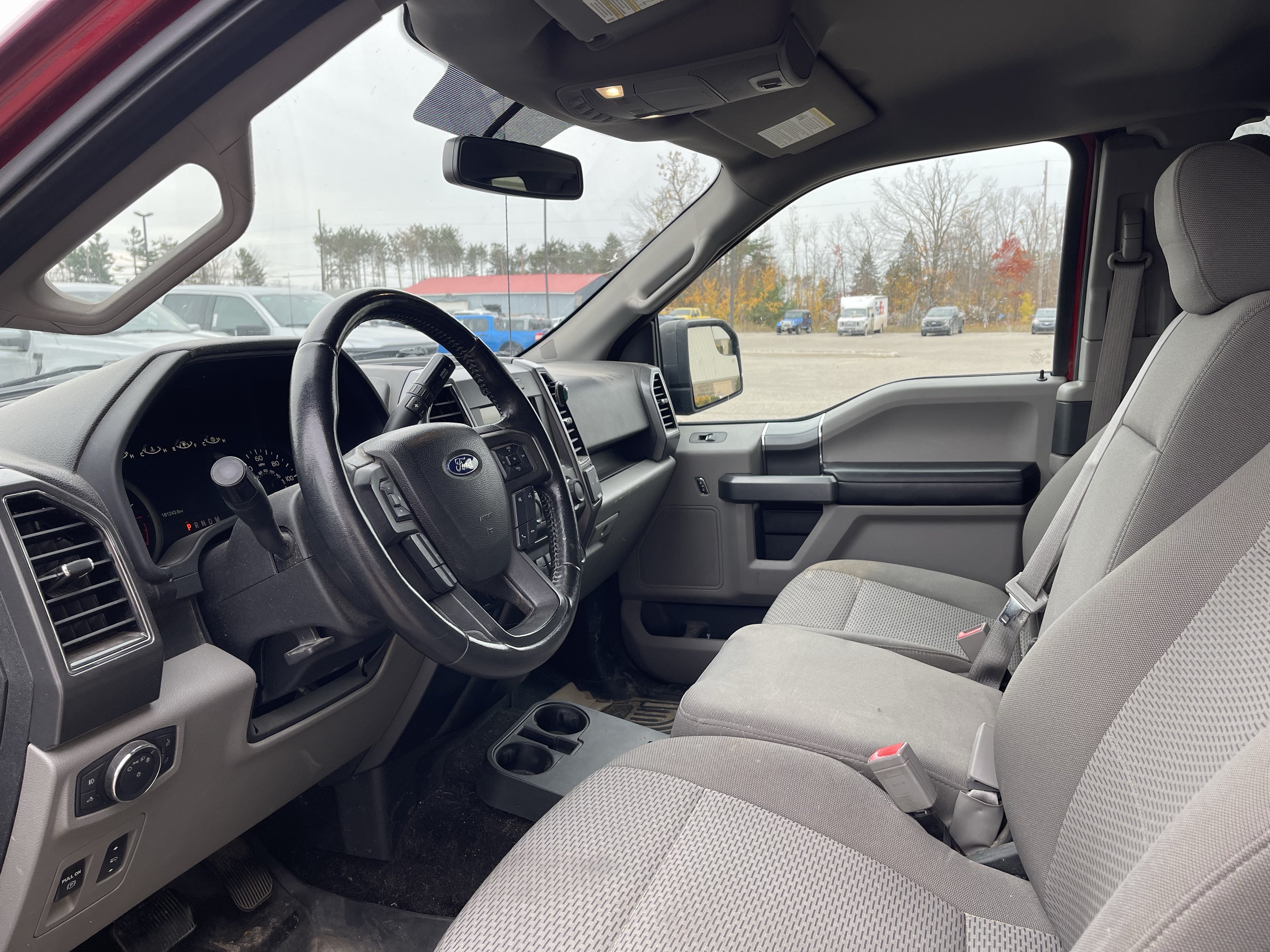 Used 2018 Ford F150 XLT w/ Equipment Group 302A Luxury AWD/4WD image 11