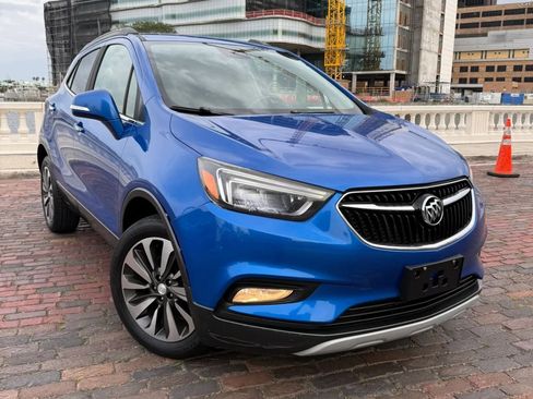 Used 2018 Buick Encore Essence AWD/4WD image 1