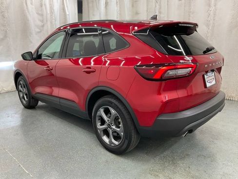 Used 2025 Ford Escape ST-Line AWD/4WD image 5