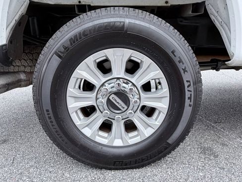 Used 2021 Ford F250 XLT image 31