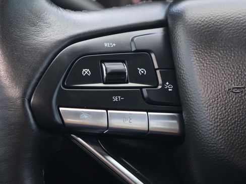 Certified 2023 Cadillac XT6 Luxury FWD image 28
