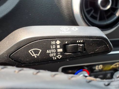 Used 2018 Audi A3 2.0T Premium FWD image 29