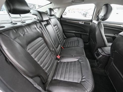 Used 2014 Ford Fusion Energi SE w/ Driver Assist Package image 27