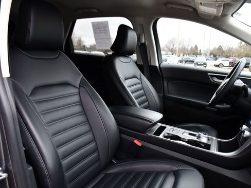 Used 2024 Ford Edge SEL w/ Convenience Package image 25