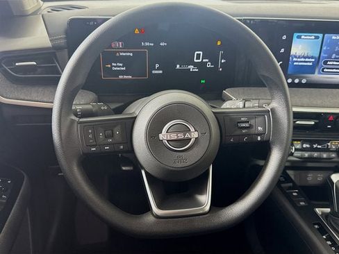 New 2026 Nissan Kicks SV image 10