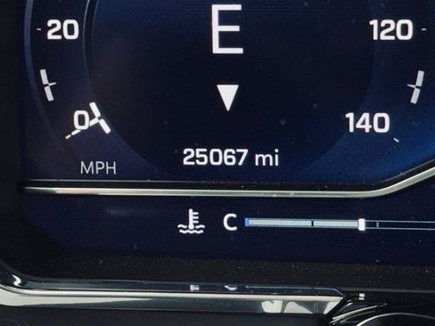 Used 2025 Chevrolet Silverado 1500 RST image 31