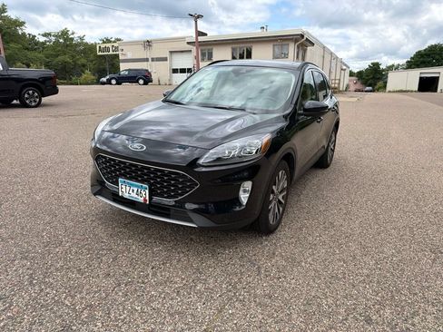 Used 2020 Ford Escape Titanium AWD/4WD image 7
