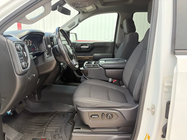 Used 2021 Chevrolet Silverado 1500 RST w/ Z71 Off-Road Package AWD/4WD image 23