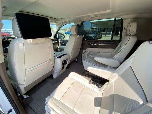 Used 2024 GMC Yukon XL Denali w/ Max Trailering Package image 14