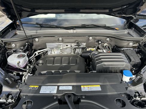 New 2026 Volkswagen Atlas Cross Sport SEL Premium R-Line image 28