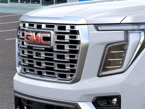 New 2026 GMC Yukon Denali image 13