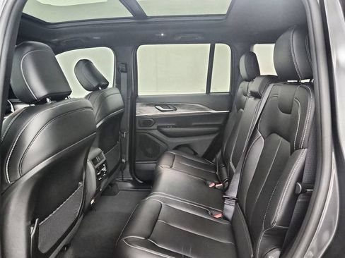 New 2026 Jeep Grand Cherokee Limited AWD/4WD image 30