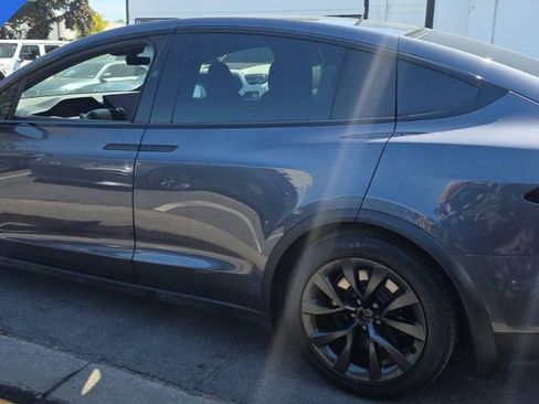 Used 2023 Tesla Model X AWD/4WD image 6