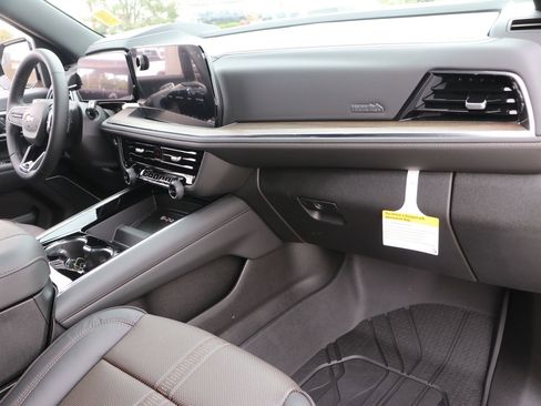 New 2026 Chevrolet Suburban High Country w/ LPO, Get Active Package image 37