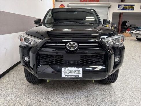 Used 2021 Toyota 4Runner SR5 Premium w/ Moonroof Package AWD/4WD image 2