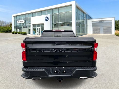 Used 2022 Chevrolet Silverado 1500 LT Trail Boss w/ Convenience Package II AWD/4WD image 4