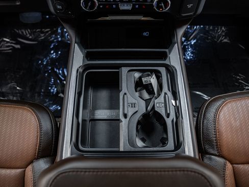 Used 2024 Ford F350 King Ranch w/ Chrome Package image 39