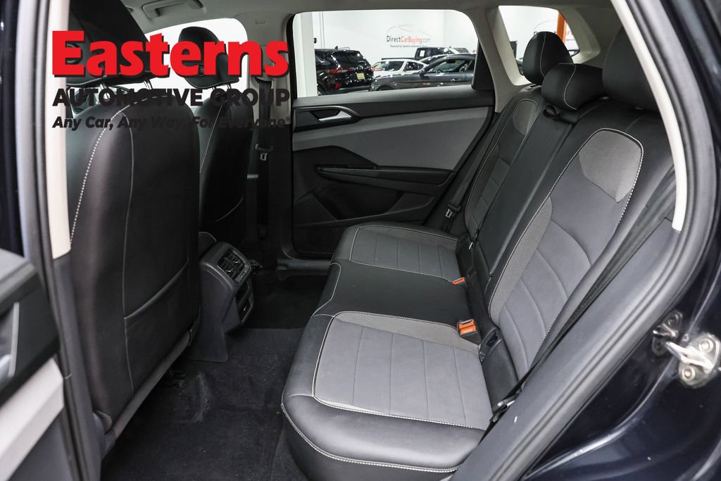 Used 2022 Volkswagen Taos SE AWD/4WD image 19